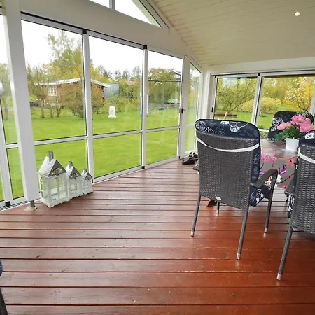 Four-bedroom Holiday In Дом отдыха